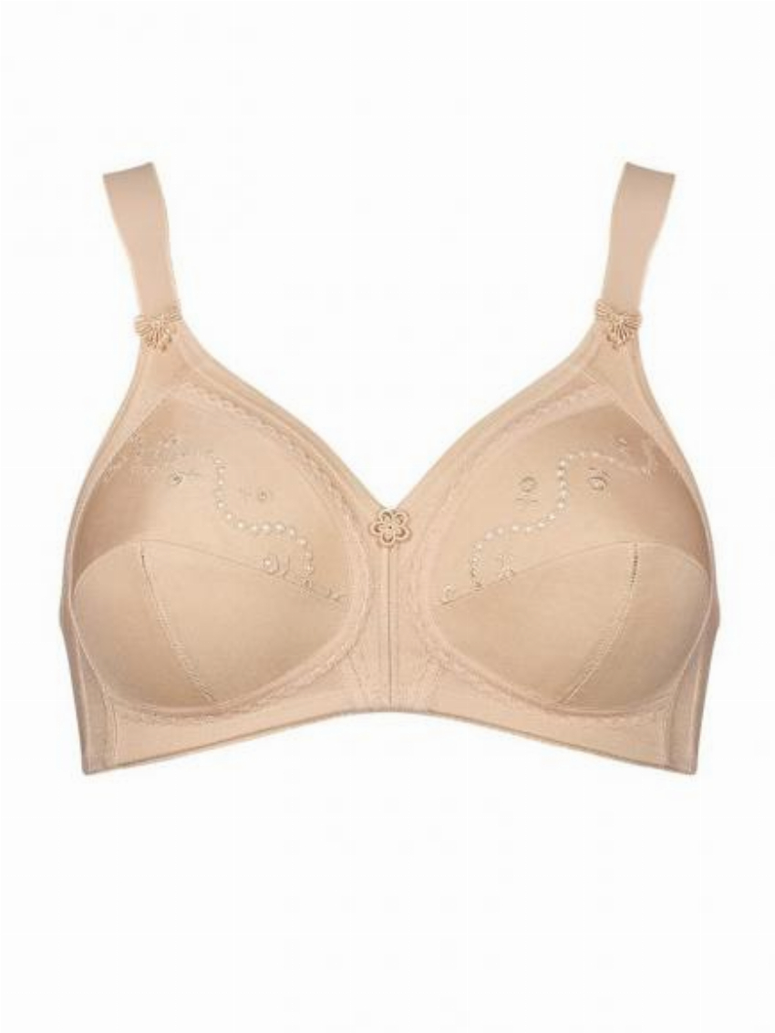 Triumph Doreen Cotton 01 N Huidskleur